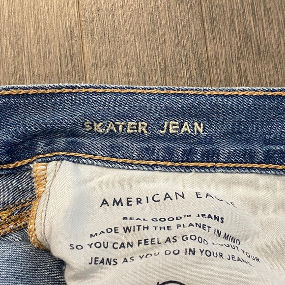 American Eagle High Waist Skater Jeans - Picture 5 of 10